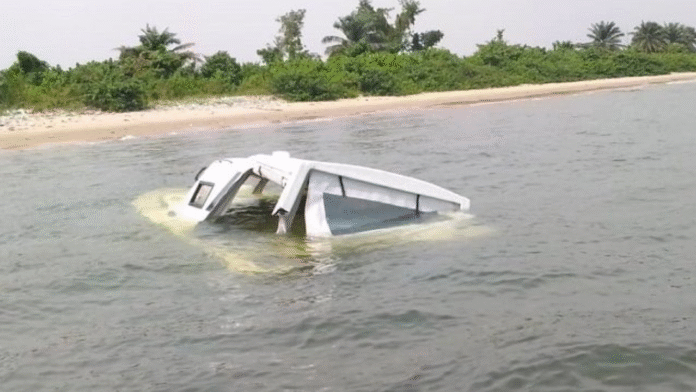 13 dead as boat sinks near Niger-Benin border